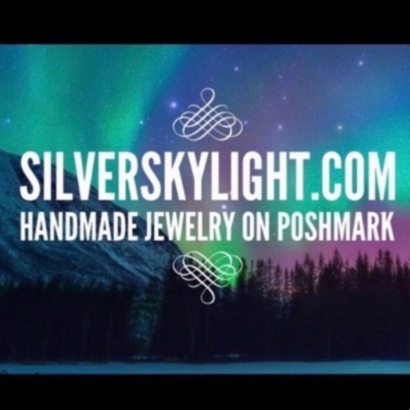 Handmade maille dangly stainless steel earrings with black austrian crystals - Picture 16 of 16